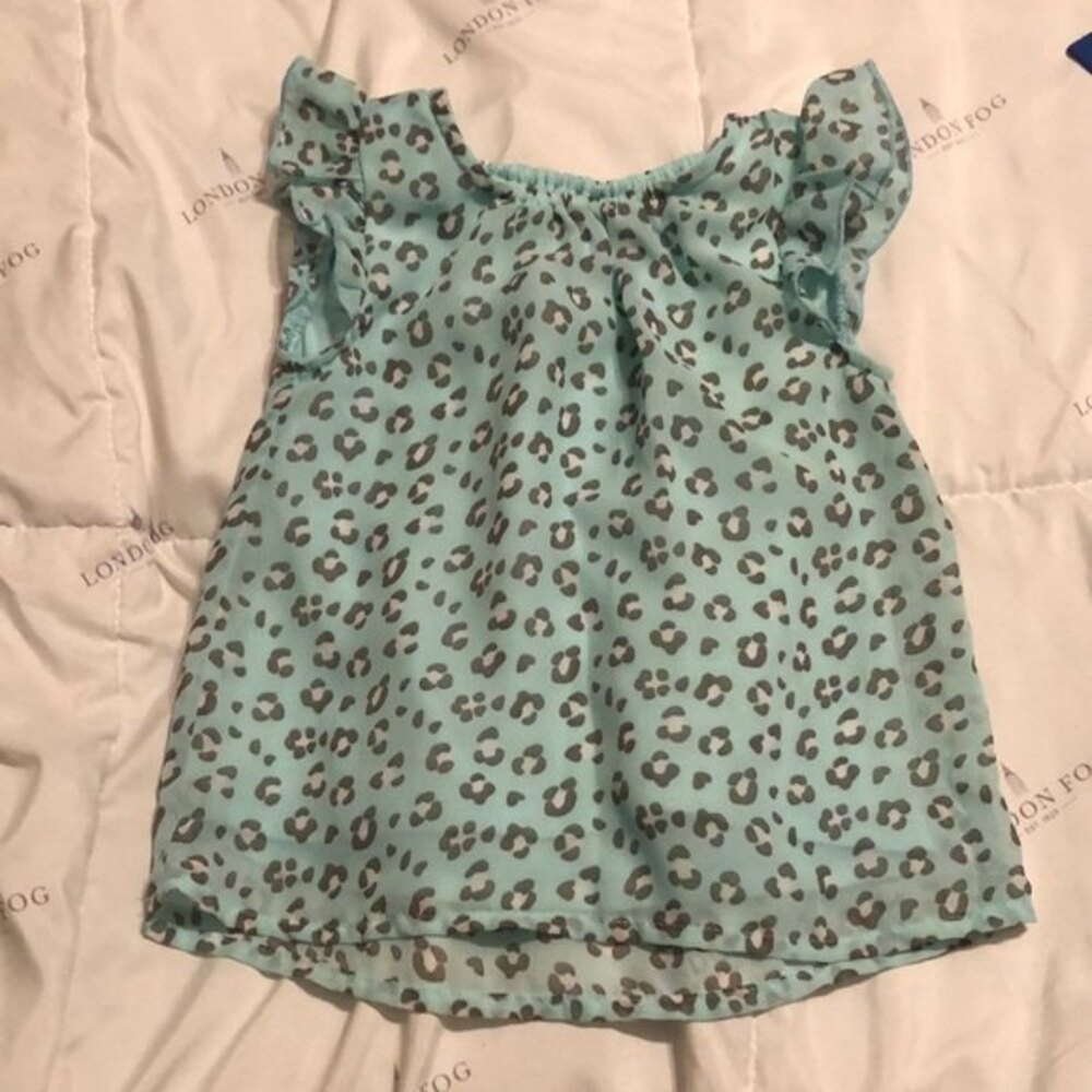 Healthtex size 12m shirt